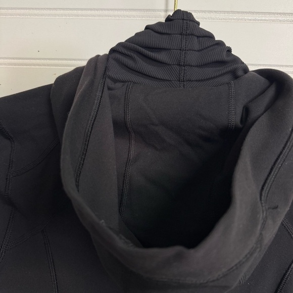 Lululemon Athletica Daily Practice Dress Top Jacket Womens 6 Black Hoodie - Picture 6 of 10